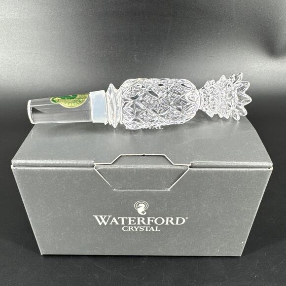 Waterford Other - Waterford Crystal Wine Bottle Stopper, Pineapple Cut With Seahorse Sticker